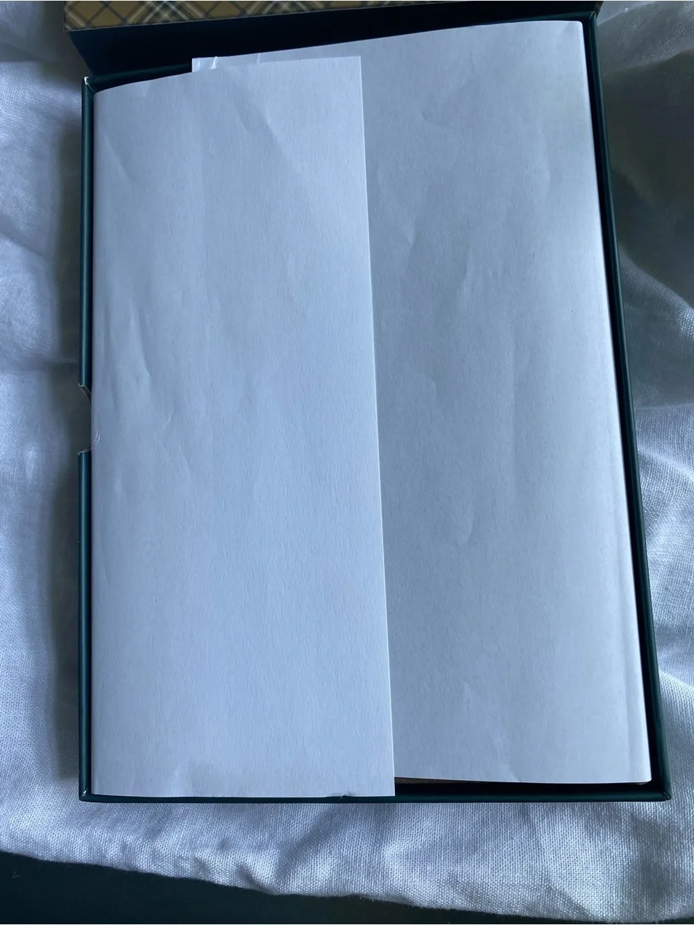 NIB Archer & Olive Forest Findings Book Reading Journal - Metallic Gold Booktok